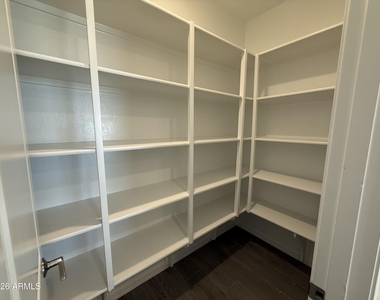 4248 W Brenley Drive - Photo Thumbnail 41