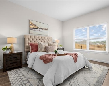 936 Cawthorne Trail - Photo Thumbnail 6