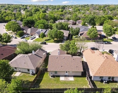 1446 Sax Leigh Drive - Photo Thumbnail 24