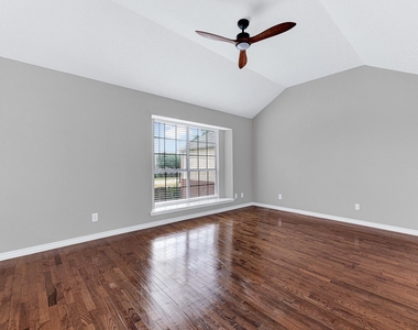 29 Buchanan Place - Photo Thumbnail 17