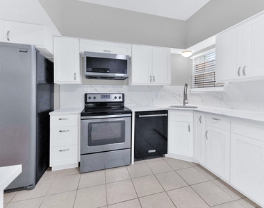 29 Buchanan Place - Photo Thumbnail 8