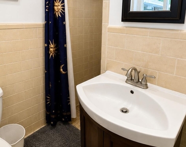 2041 Sw 23rd Avenue - Photo Thumbnail 18