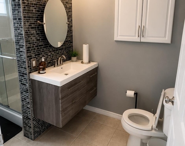 2041 Sw 23rd Avenue - Photo Thumbnail 15