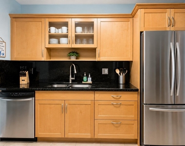 2041 Sw 23rd Avenue - Photo Thumbnail 13