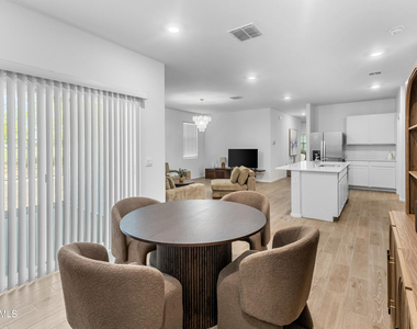 25332 N 184th Lane - Photo Thumbnail 15