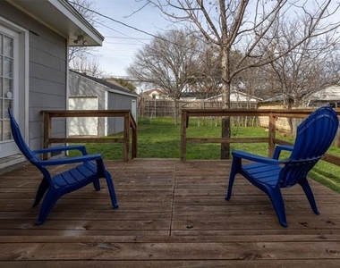 5612 Birchman Avenue - Photo Thumbnail 26