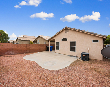 4512 E Windsong Drive - Photo Thumbnail 20