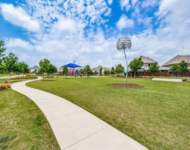 15807 Thorn Apple Road - Photo Thumbnail 22