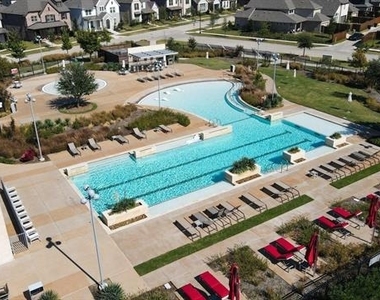 15807 Thorn Apple Road - Photo Thumbnail 29
