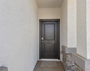 18351 W Hackamore Drive - Photo Thumbnail 2