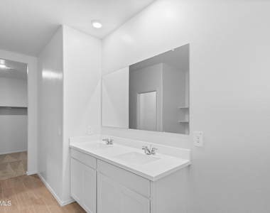 18351 W Hackamore Drive - Photo Thumbnail 29