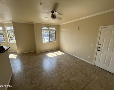 1941 S Pierpont Drive - Photo Thumbnail 13