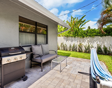 3372 Ne 5th Drive - Photo Thumbnail 41