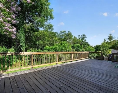 2808 Woodland Drive - Photo Thumbnail 30