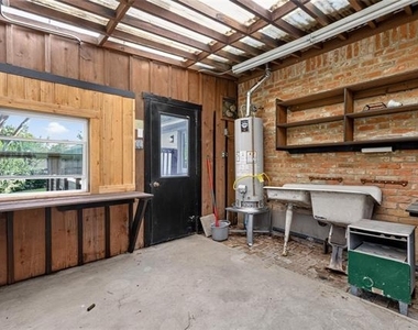 2808 Woodland Drive - Photo Thumbnail 27