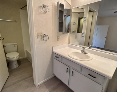 154 W 5th Street - Photo Thumbnail 26