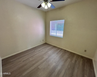 154 W 5th Street - Photo Thumbnail 16