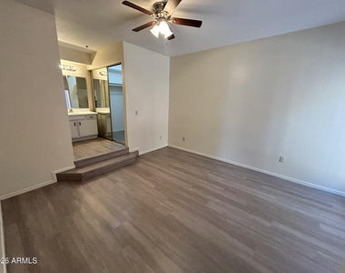 154 W 5th Street - Photo Thumbnail 22