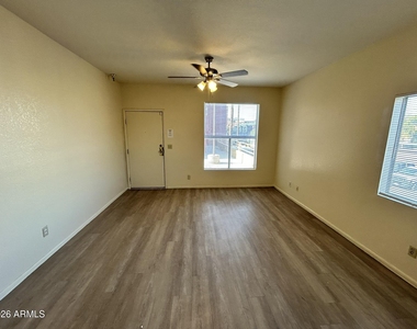 154 W 5th Street - Photo Thumbnail 2