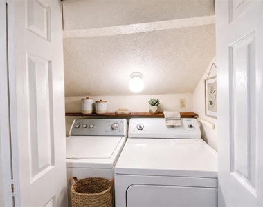 910 Hillside Beach Drive - Photo Thumbnail 11