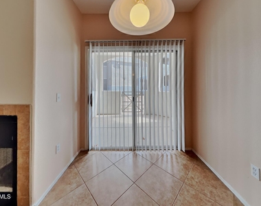 600 W Grove Parkway - Photo Thumbnail 5
