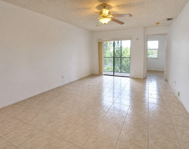 7260 Woodmont Terrace - Photo Thumbnail 10