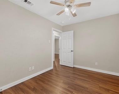 1717 Japonica Lane - Photo Thumbnail 24