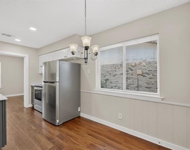 1717 Japonica Lane - Photo Thumbnail 9