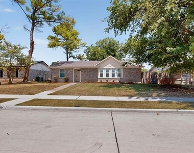 1717 Japonica Lane - Photo Thumbnail 1