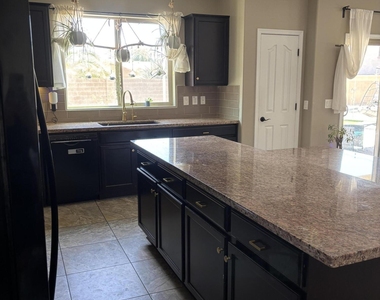 28311 N Cactus Flower Circle - Photo Thumbnail 2