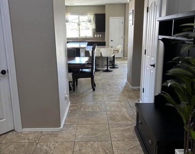 28311 N Cactus Flower Circle - Photo Thumbnail 13