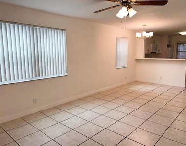 3777 Nw 78th Avenue - Photo Thumbnail 8