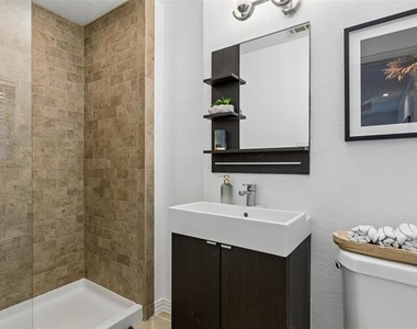 2728 Alco Avenue - Photo Thumbnail 20