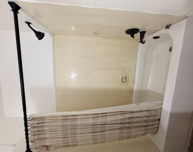 5215 W Tonopah Drive - Photo Thumbnail 21