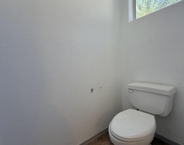 5215 W Tonopah Drive - Photo Thumbnail 14