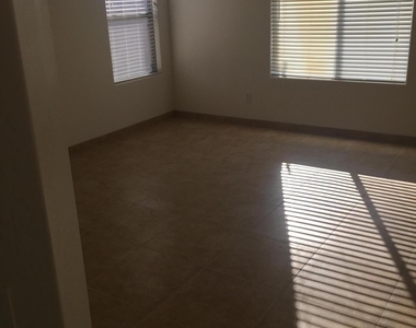 249 S 14th Circle - Photo Thumbnail 15