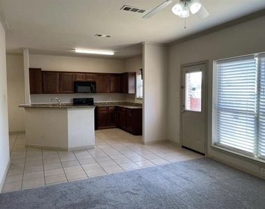 2307 Calendar Court - Photo Thumbnail 5