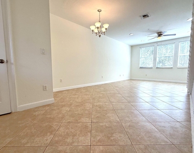 960 Millbrae Court - Photo Thumbnail 4