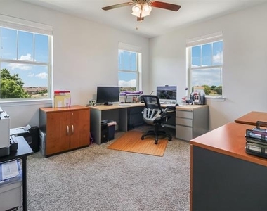 1735 Wittington Place - Photo Thumbnail 25