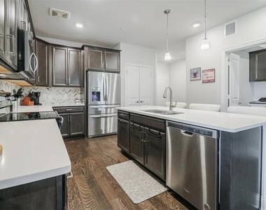 1735 Wittington Place - Photo Thumbnail 26