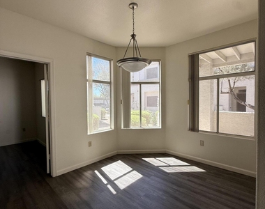 11375 E Sahuaro Drive - Photo Thumbnail 3