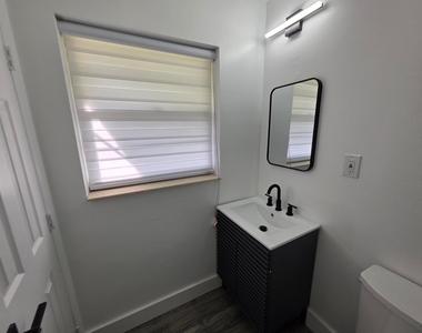 718 Whippoorwill Lane - Photo Thumbnail 27