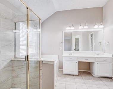 7081 Chinquapin Drive - Photo Thumbnail 15