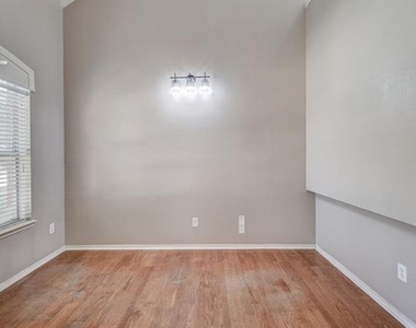 7081 Chinquapin Drive - Photo Thumbnail 3