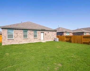 1009 Calhoun Drive - Photo Thumbnail 21