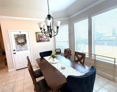 5116 Chisholm View Drive - Photo Thumbnail 5