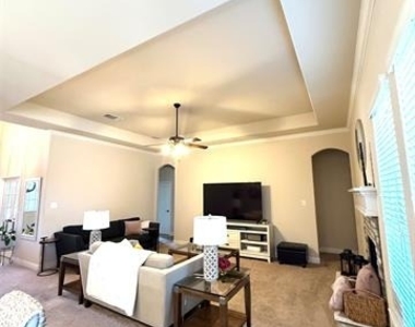 5116 Chisholm View Drive - Photo Thumbnail 8