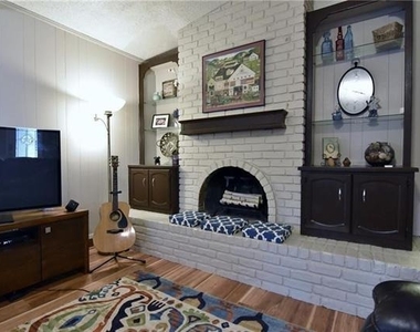 1309 San Marcos Drive - Photo Thumbnail 4