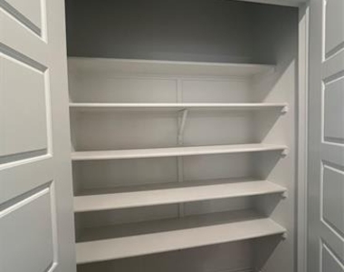 3033 Burwick Lane - Photo Thumbnail 21
