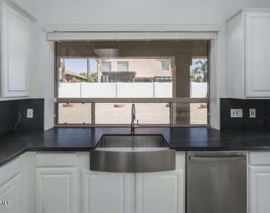 6530 E Montreal Place - Photo Thumbnail 4